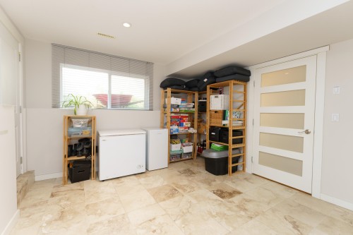 24254 103 Avenue, Maple Ridge, BC 