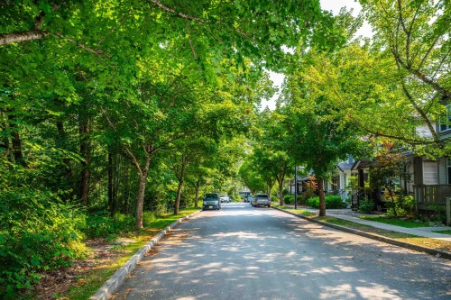 24254 103 Avenue, Maple Ridge, BC 