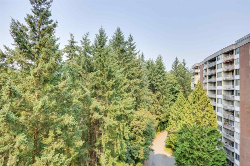 1004-2024 Fullerton Avenue  North Vancouver, BC V7P 3G4