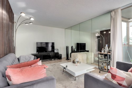 1004-2024 Fullerton Avenue, North Vancouver, BC 