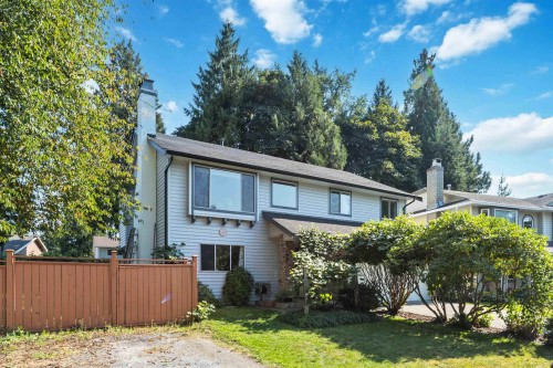 21064 Barker Avenue  Maple Ridge, BC V2X 8R6