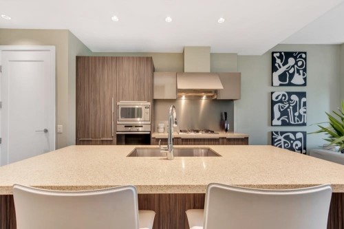 1618 Columbia Street, Vancouver, BC 