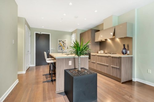 1618 Columbia Street, Vancouver, BC 