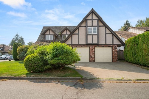 8711 Doulton Place, Richmond, BC 