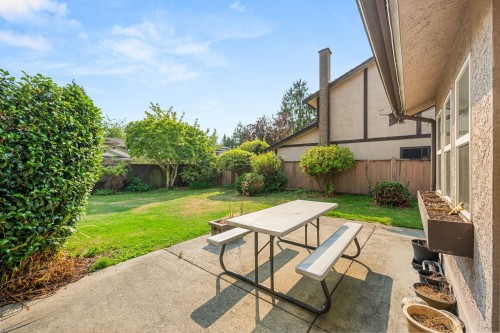 8711 Doulton Place, Richmond, BC 