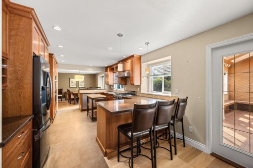 8711 Doulton Place, Richmond, BC 