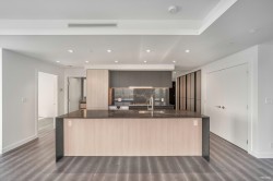 2604-1500 Fern Street  North Vancouver, BC V7J 0E6