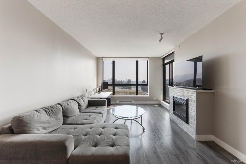 2201-400 Capilano Road, Port Moody, BC 