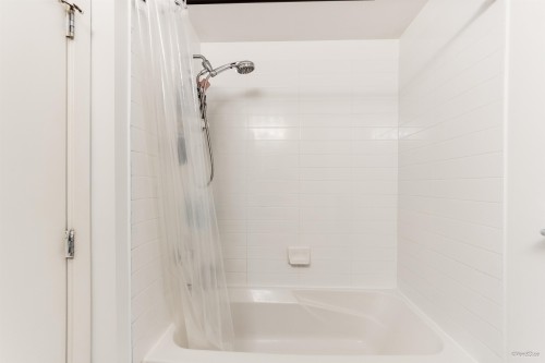 2201-400 Capilano Road, Port Moody, BC 