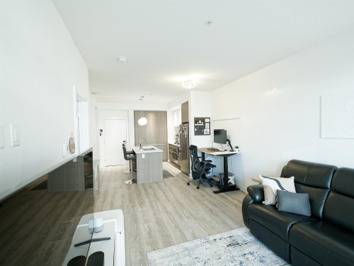 213-516 Foster Avenue, Coquitlam, BC 