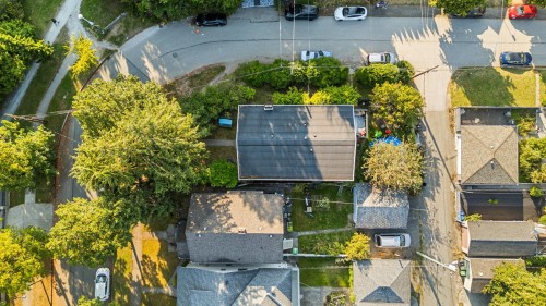 2507 25Th Avenue E, Vancouver, BC 