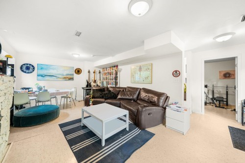 2507 25Th Avenue E, Vancouver, BC 