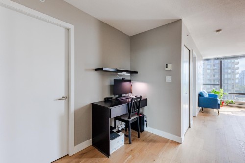 1602-4182 Dawson Street, Burnaby, BC 