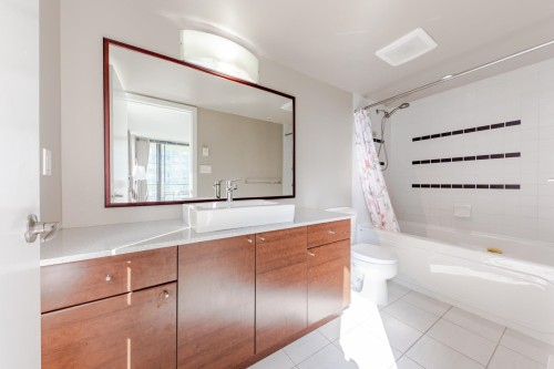 1602-4182 Dawson Street, Burnaby, BC 