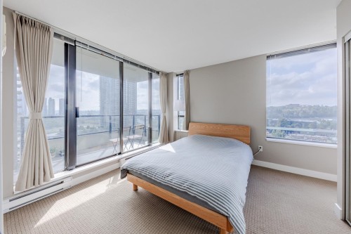 1602-4182 Dawson Street, Burnaby, BC 