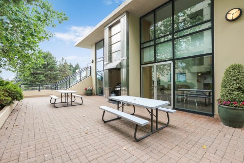 802-9188 Hemlock Drive, Richmond, BC 