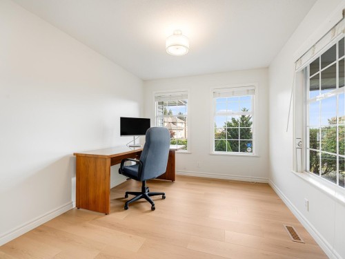 736 Clearwater Way, Coquitlam, BC 