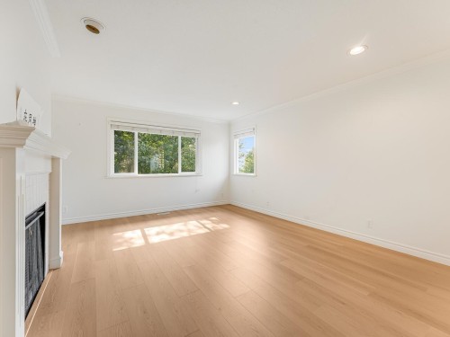 736 Clearwater Way, Coquitlam, BC 