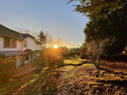 736 Clearwater Way, Coquitlam, BC 