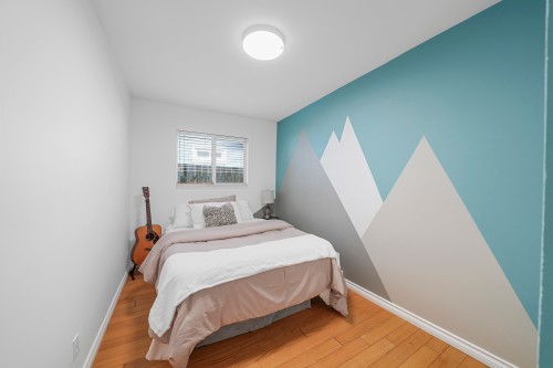 1412 Hope Road, North Vancouver, BC 