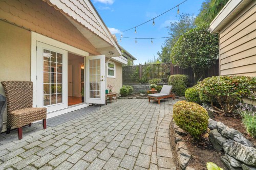 1412 Hope Road, North Vancouver, BC 