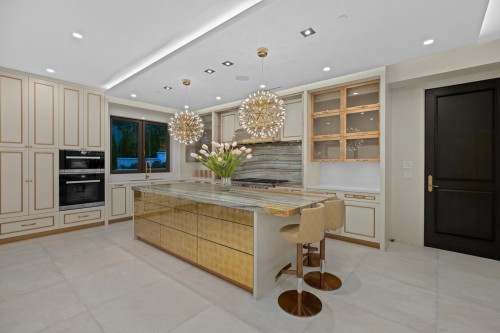 1337 Camridge Road, West Vancouver, BC 