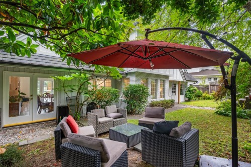 1390 Lawson Avenue, West Vancouver, BC 