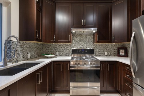 839 20Th Street W, North Vancouver, BC 