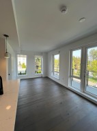 305-6859 Cambie Street  Vancouver, BC V6P 3H1