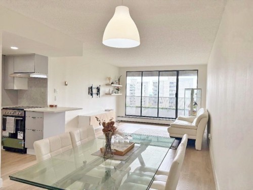 1006-4194 Maywood Street  Burnaby, BC V5H 4E9