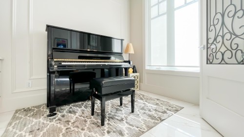 3651 Georgia Street, Richmond, BC 