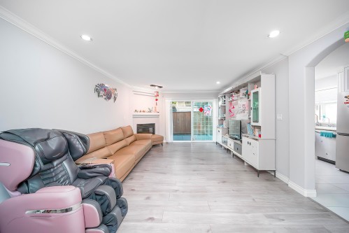 2-8491 Blundell Road, Richmond, BC 