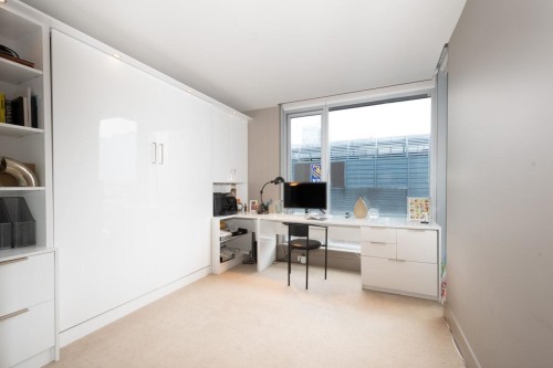 3202-667 Howe Street, Vancouver, BC 