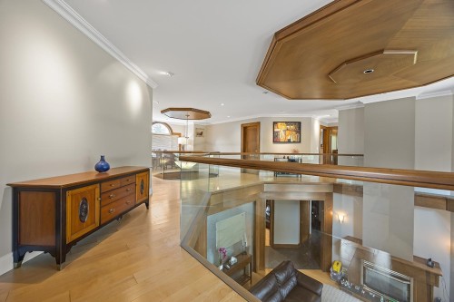 3582 Edgemont Boulevard, North Vancouver, BC 