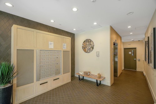 210-2508 Fraser Street, Vancouver, BC 