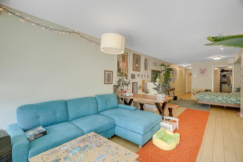 210-2508 Fraser Street, Vancouver, BC 