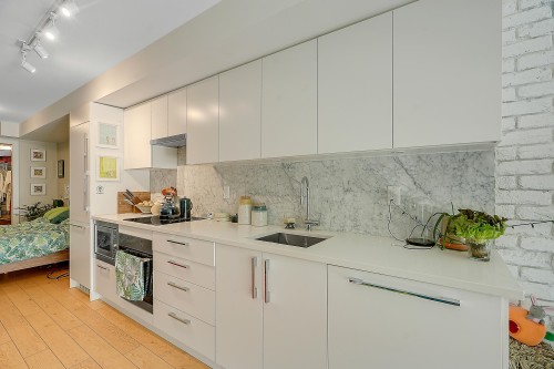 210-2508 Fraser Street, Vancouver, BC 