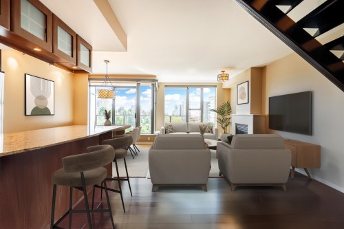 Ph3-683 Victoria Park W, North Vancouver, BC 