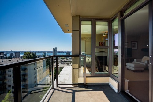 Ph3-683 Victoria Park W, North Vancouver, BC 