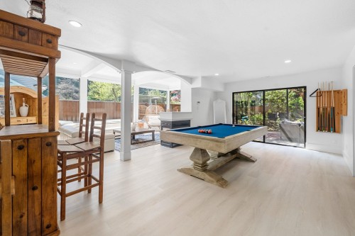 4869 Capilano Road, North Vancouver, BC 