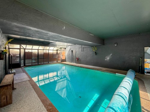 4869 Capilano Road, North Vancouver, BC 