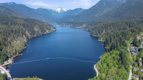 4869 Capilano Road, North Vancouver, BC 