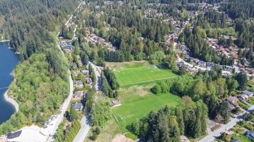 4869 Capilano Road, North Vancouver, BC 