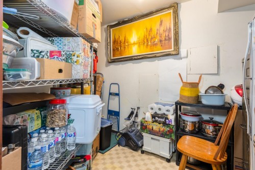 298 64Th Avenue W, Vancouver, BC 