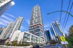 2806-6511 Sussex Avenue  Burnaby, BC V5H 0K5