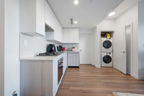 1405-901 Lougheed Highway, Coquitlam, BC 