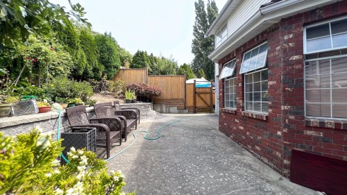 1860 Marine Drive Se, Vancouver, BC 