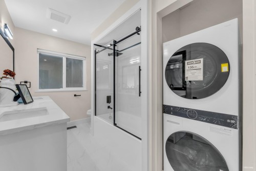 818 Younette Drive, West Vancouver, BC 