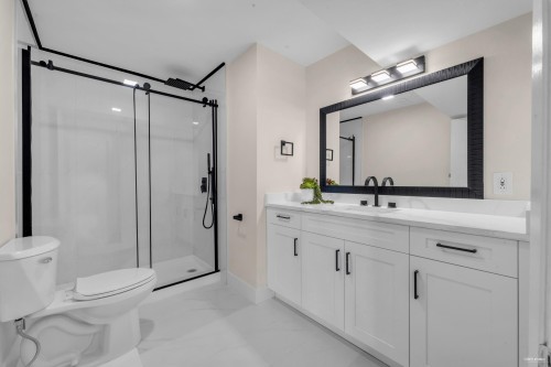 818 Younette Drive, West Vancouver, BC 