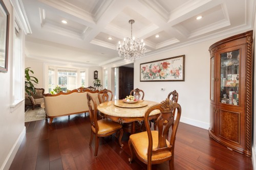 1361 Lawson Avenue, West Vancouver, BC 